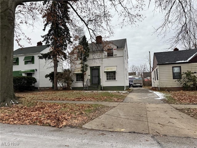 view of front of home