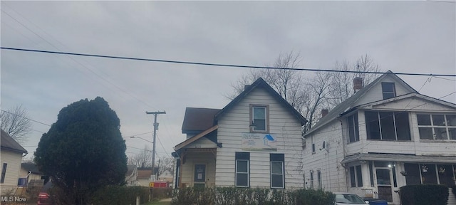 view of front of home