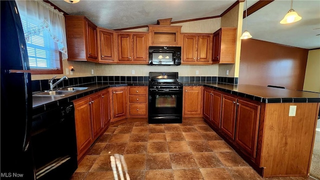 kitchen featuring sink, crown molding, pendant lighting, vaulted ceiling, and black appliances