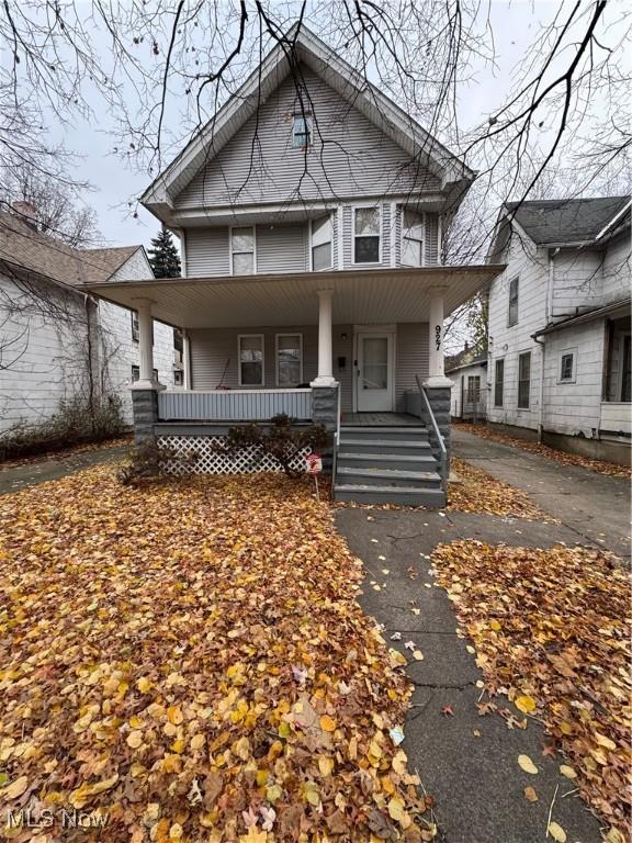 bungalow-style house featuring a porch