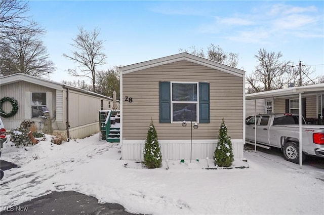 view of manufactured / mobile home