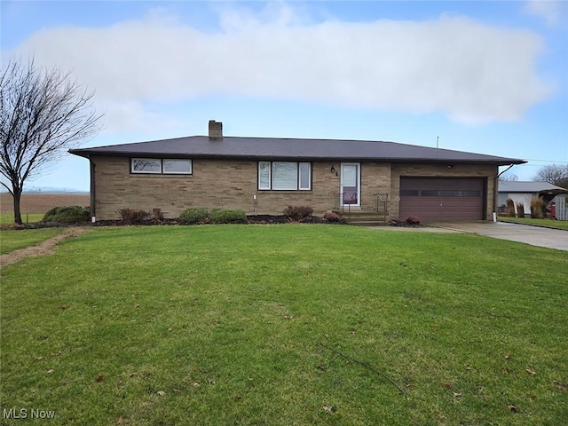 single story home featuring a front yard and a garage