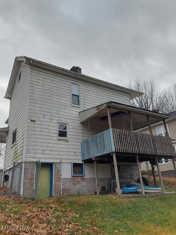 view of rear view of house