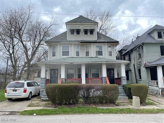 view of front facade featuring covered porch