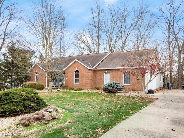 3705 Greenbriar, Zanesville, OH 43701 - photo 1