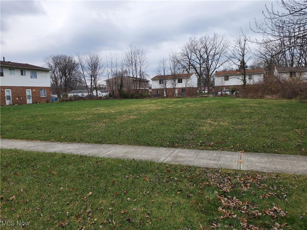 1330/1326 Pennsylvania Ave, Lorain, OH 44052 - photo 2