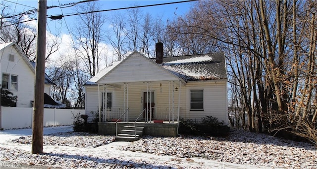 view of front of property