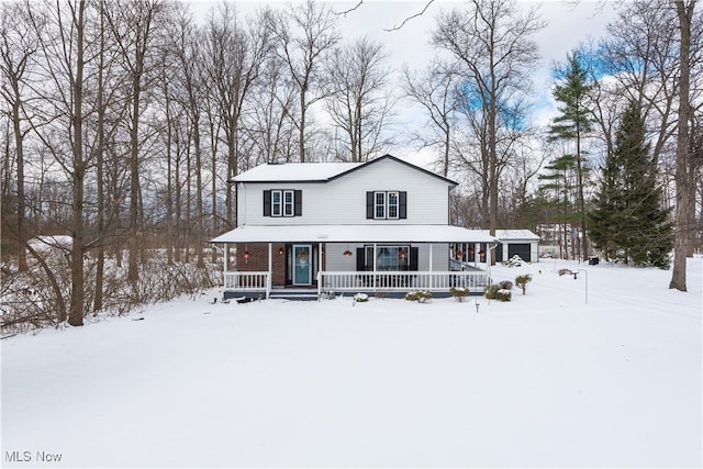 view of farmhouse inspired home