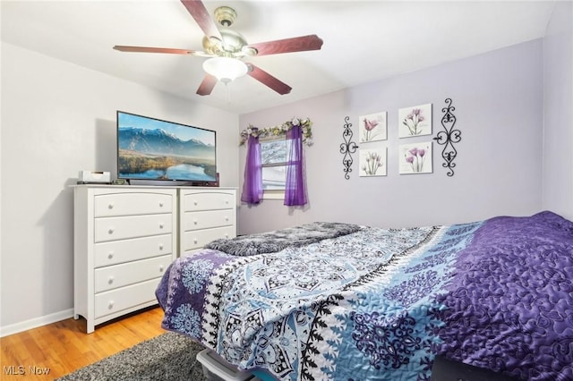 1503 Difford Dr, Niles, OH 44446 - bedroom featuring light wood-style flooring, ceiling fan, and baseboards