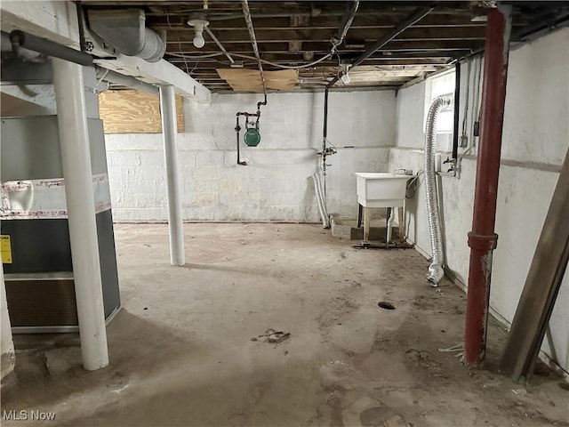 basement featuring sink