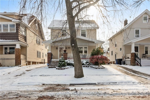 view of front of property with covered porch