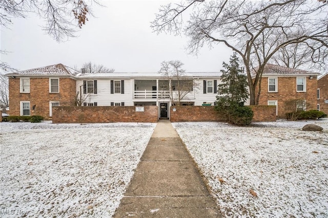 view of front of home