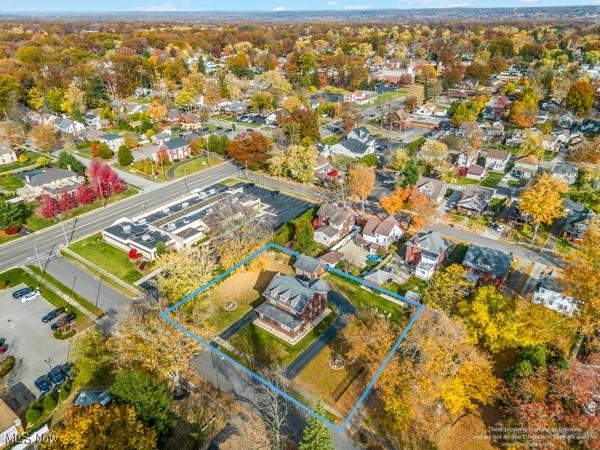 159 Kenilworth Ave SE, Warren, OH 44483 - drone / aerial view