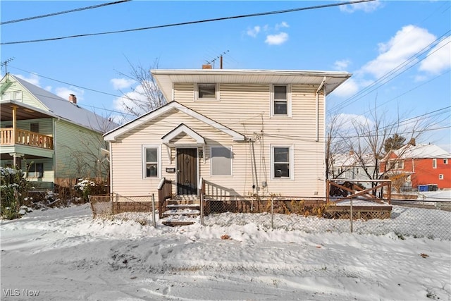 view of front of property