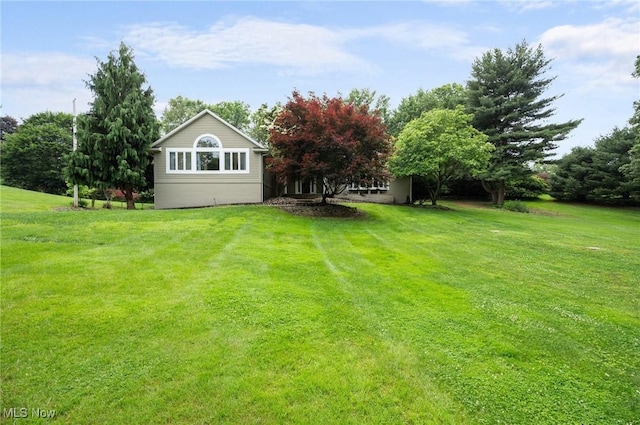 2711 Glenmont Rd NW, Canton, OH 44708 - photo 2
