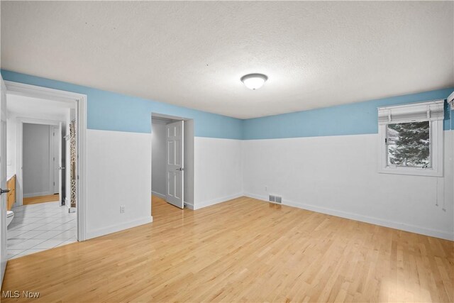 2711 Glenmont Rd NW, Canton, OH 44708 - photo 40