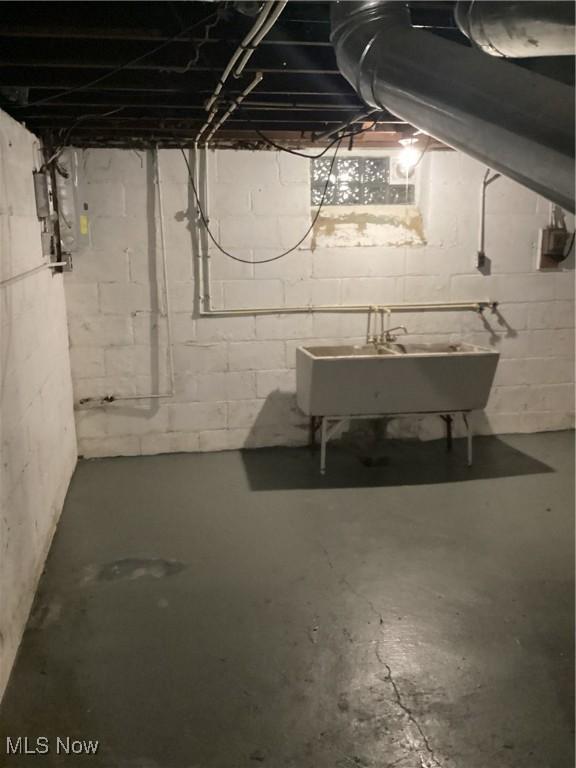 basement featuring sink