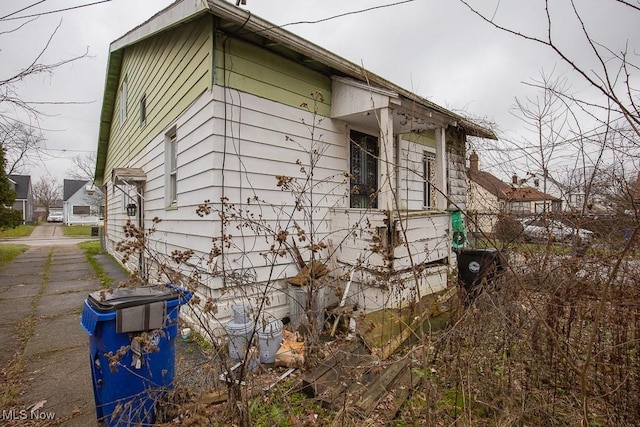 view of side of home