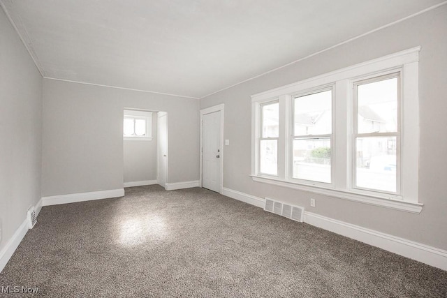 empty room with carpet