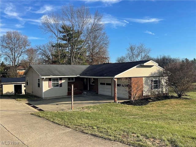 single story home featuring a garage and a front lawn