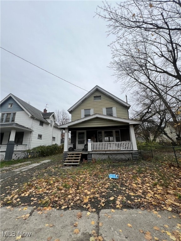 view of front of home with covered porch