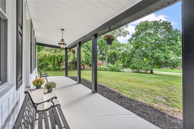 view of patio / terrace with covered porch