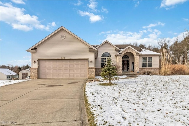 view of front of house featuring a garage