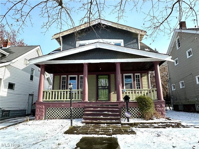 view of front facade featuring a porch