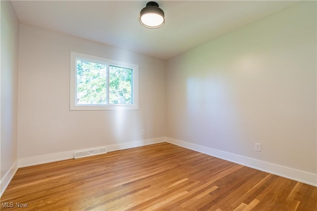 empty room featuring light hardwood / wood-style flooring