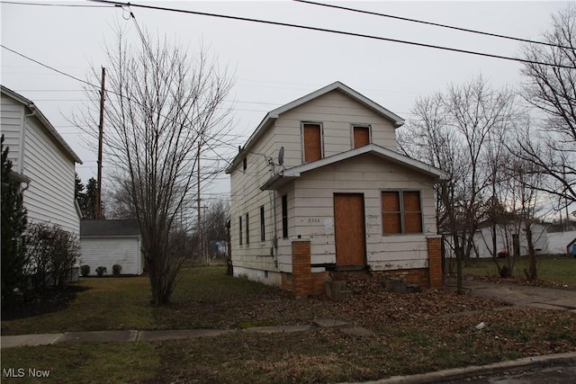 view of bungalow-style house