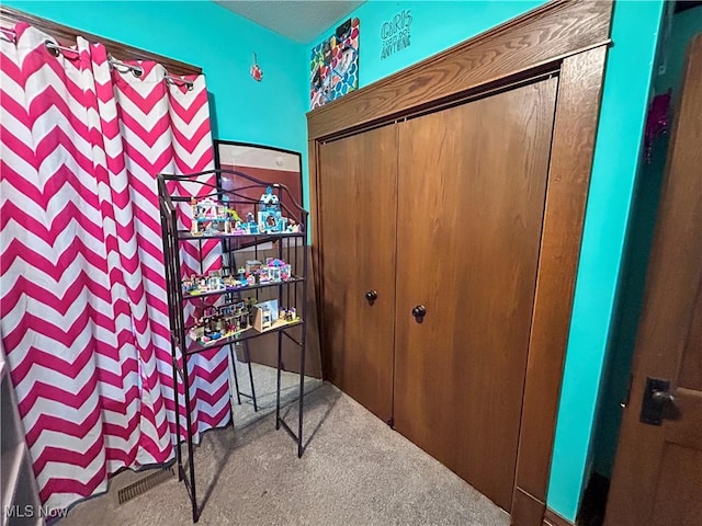 bedroom featuring a closet