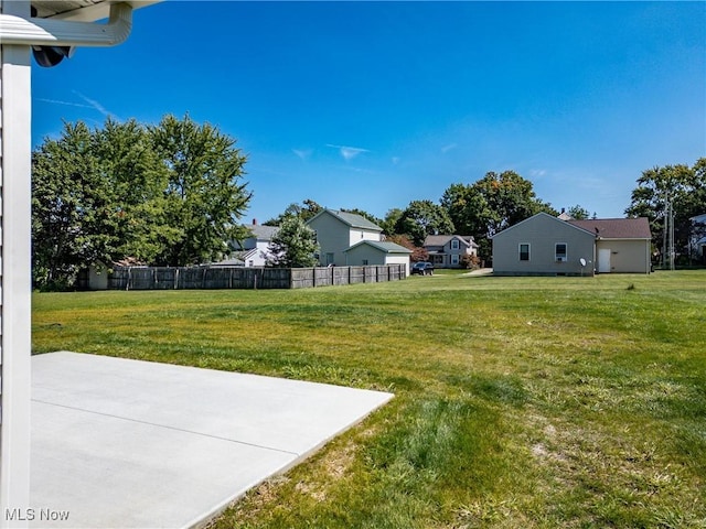 view of yard with a patio area