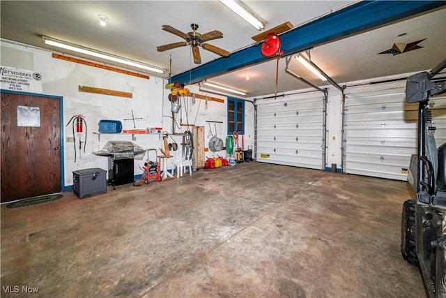 garage featuring ceiling fan