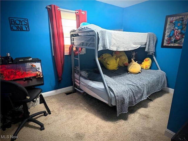 bedroom featuring carpet floors