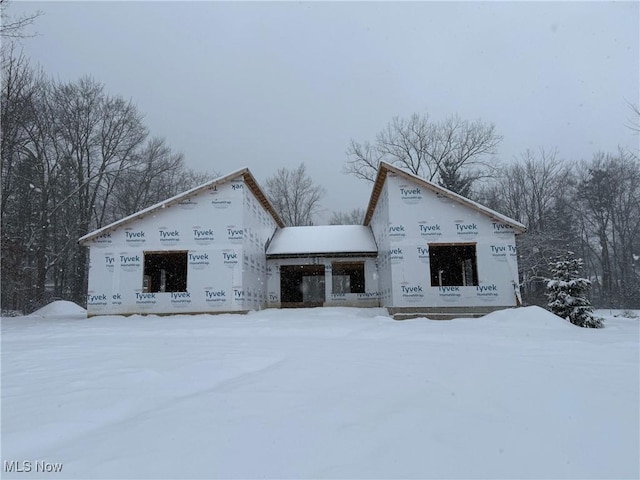 view of front facade