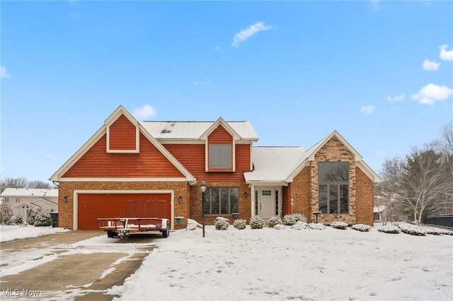 view of front facade featuring a garage