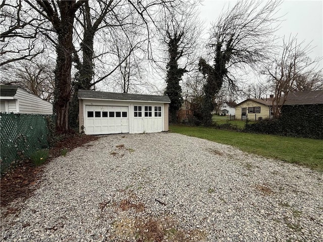 747 Brownell Ave, Lorain, OH 44052 - detached garage with fence