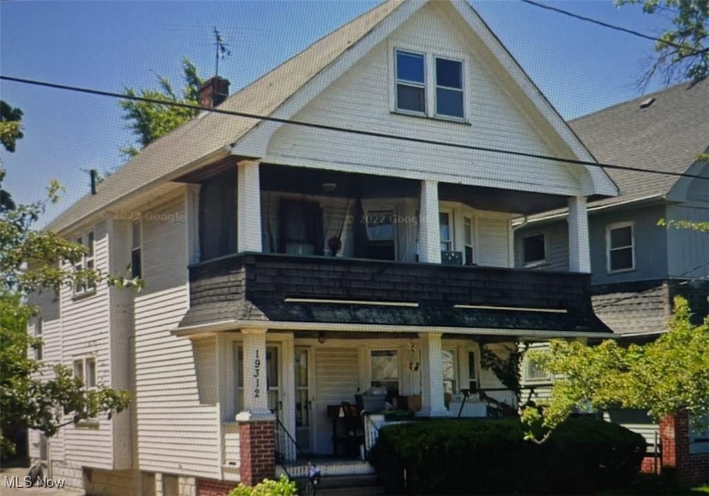 view of front of house with a porch