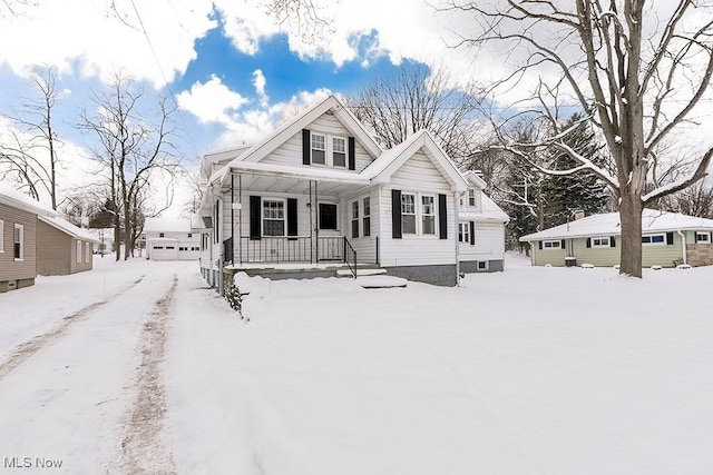 view of front of house with a porch