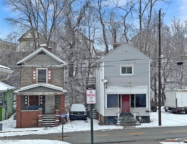 view of front of house