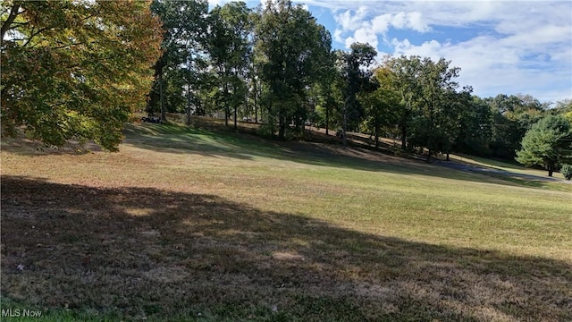 Pleasant Valley Dr, Coshocton, OH 43812