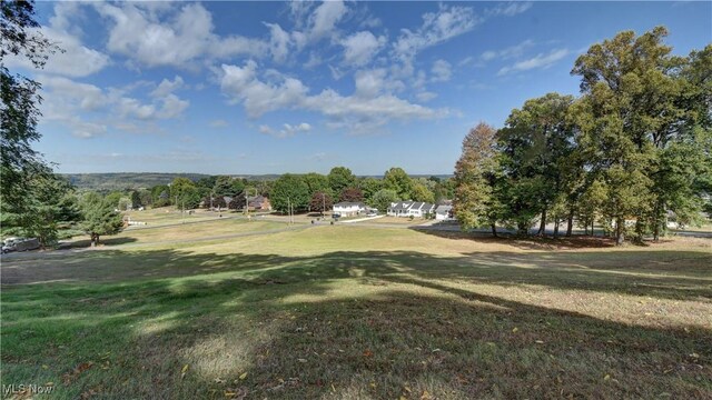 Pleasant Valley Dr, Coshocton, OH 43812