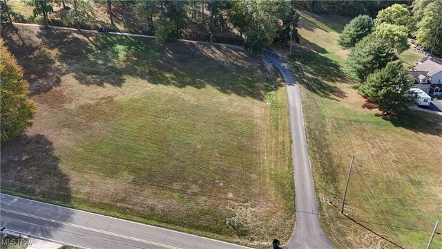 Pleasant Valley Dr, Coshocton, OH 43812