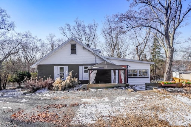 view of front of home