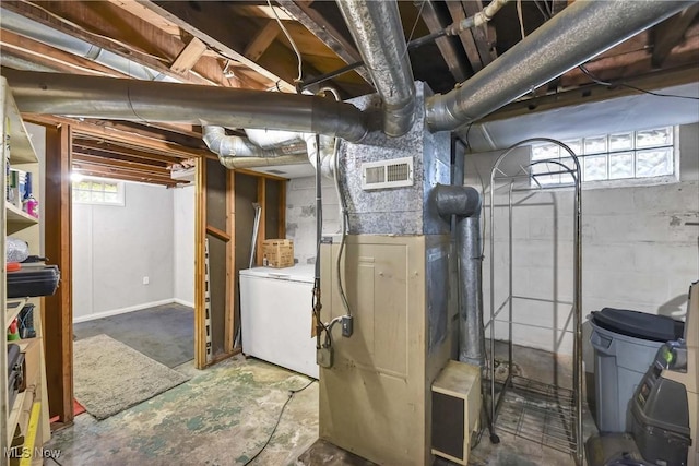 basement featuring washer / clothes dryer