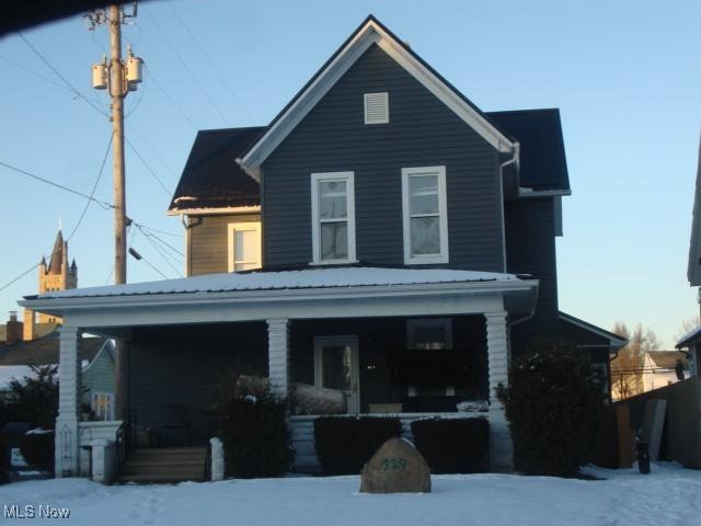 view of front of property with a porch