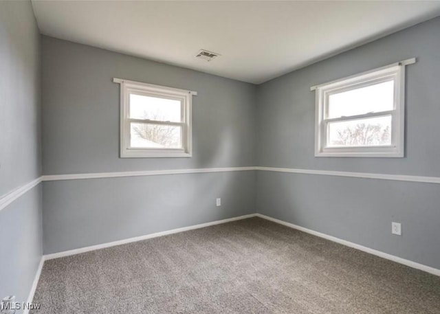 empty room with carpet