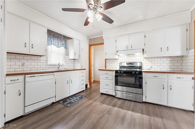 kitchen featuring white dishwasher, white cabinets, ceiling fan, light hardwood / wood-style floors, and gas stove