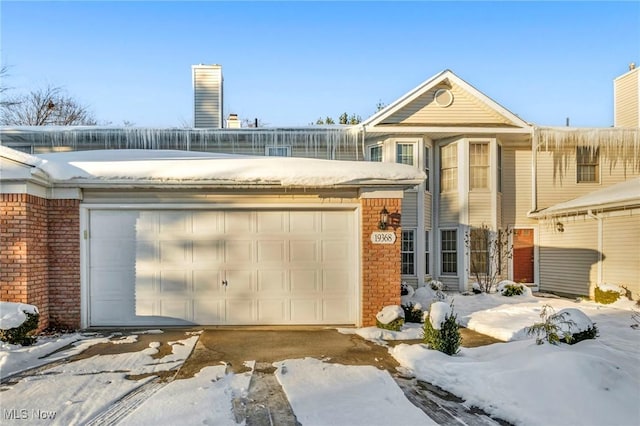 view of front of house featuring a garage