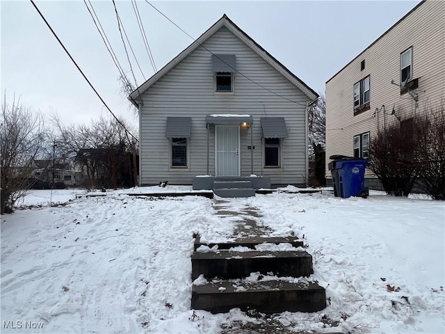 view of front of home